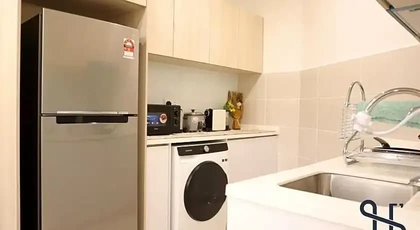 Homesuite' Home @ The Shore Kota Kinabalu - photo 20