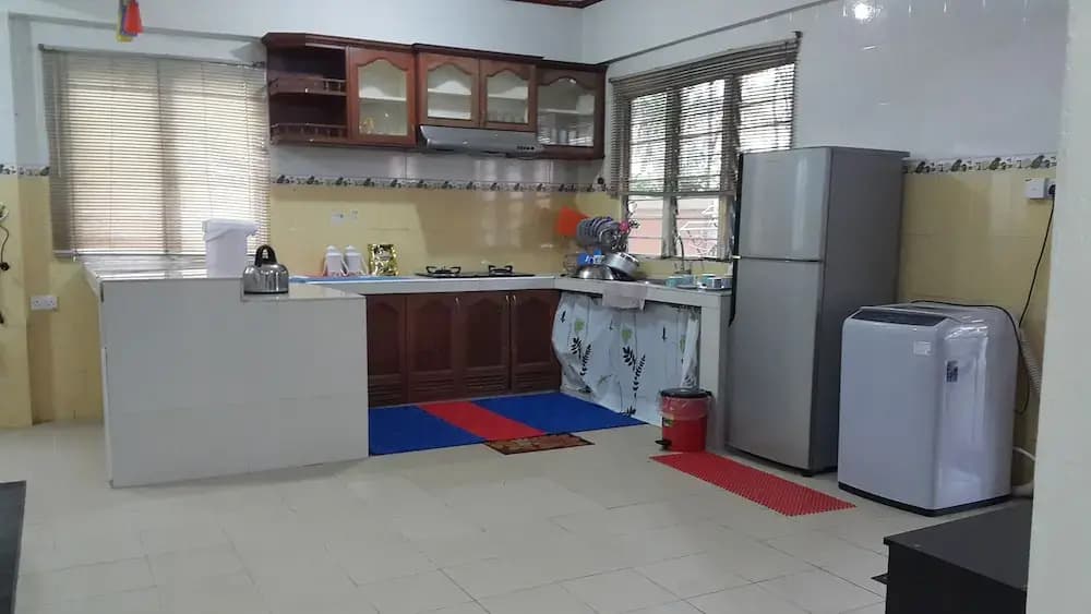 D'hartamas Guesthouse - photo 17
