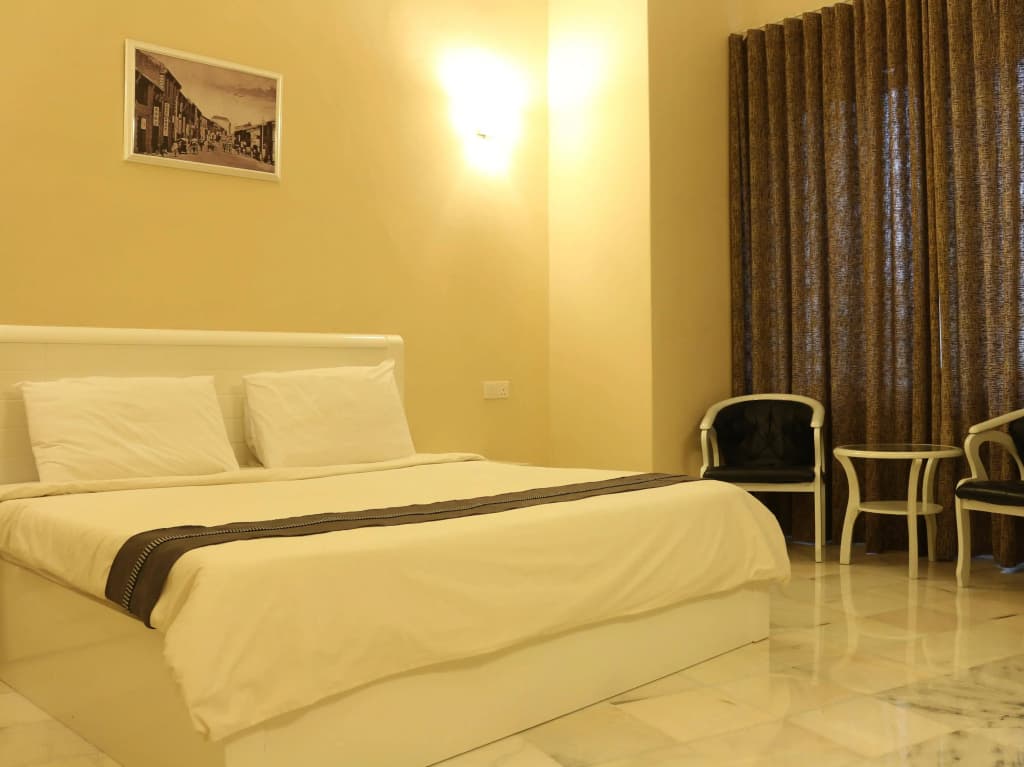Stallions Suites Penang - photo 3