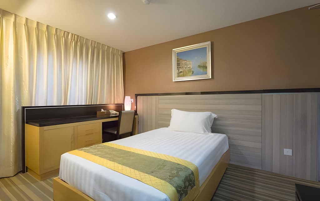 Hallmark View Hotel - photo 23