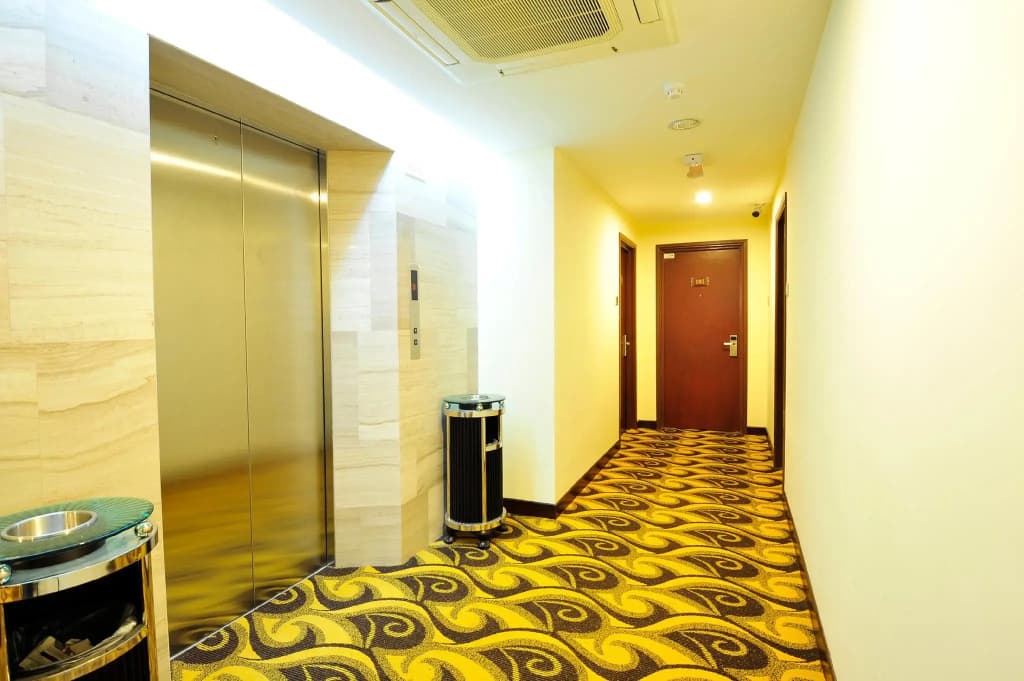 Hallmark View Hotel - photo 10