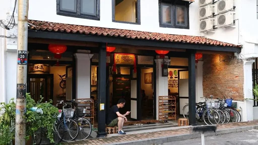 Layang Layang Guest House - photo 3