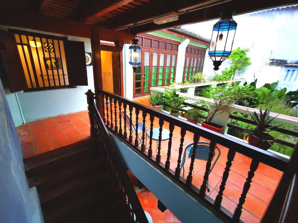 East Indies Mansion - photo 20