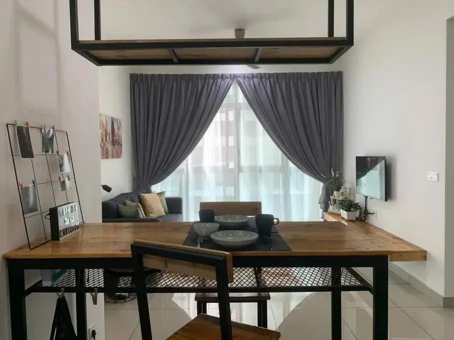 Hello Ruma, Conezion IOI City Mall Putrajaya, 2 rooms, Pool View - photo 3