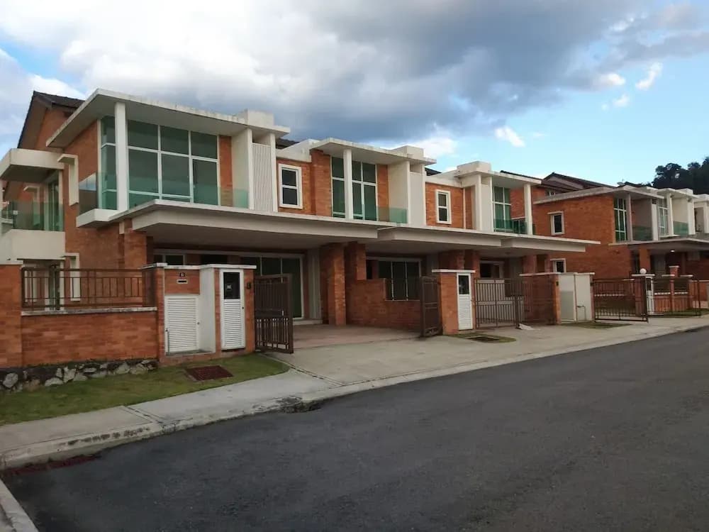 New and Classic Homestay 2 Storey House - main photo