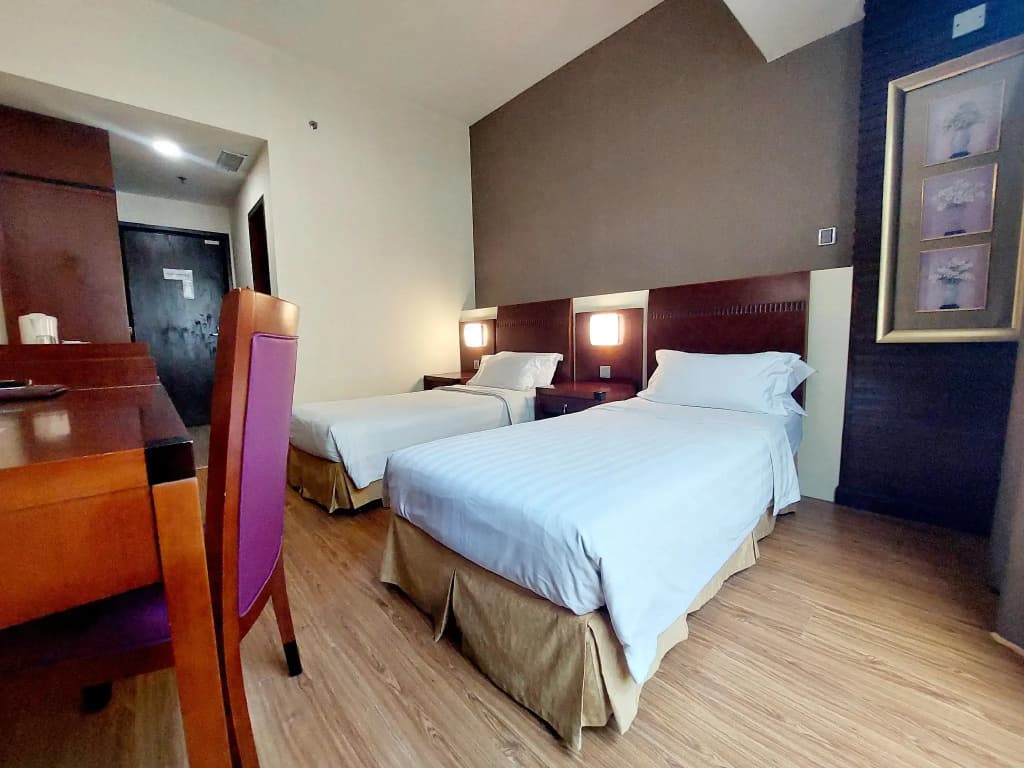 Celyn Hotel City Mall - photo 6