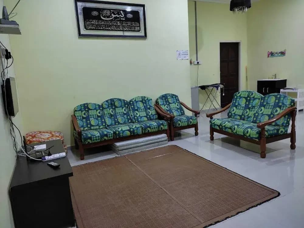 OYO Homes 90600 Ummi Chalet Dungun - photo 7