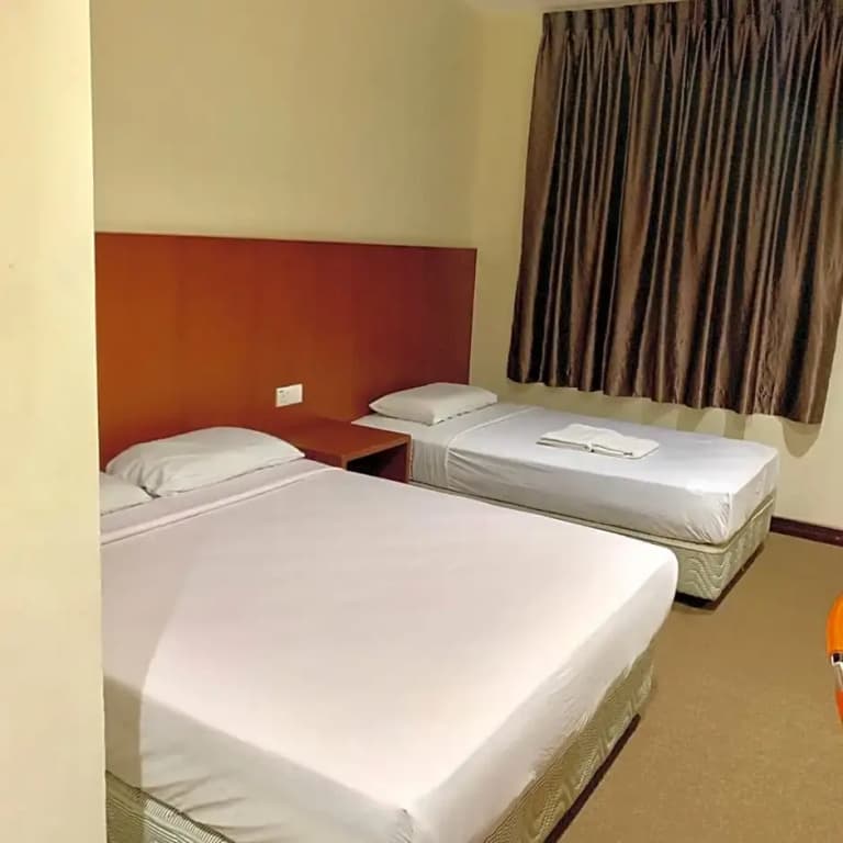 New Grand Hotel - photo 5