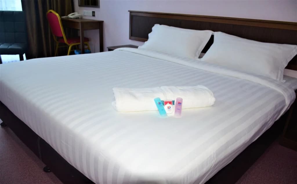 ID Hotel Yayasan - photo 2