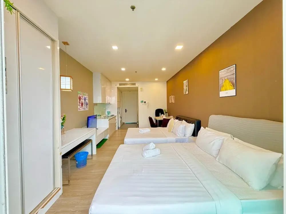 Crystal Suites At Ramada Hotel - photo 4