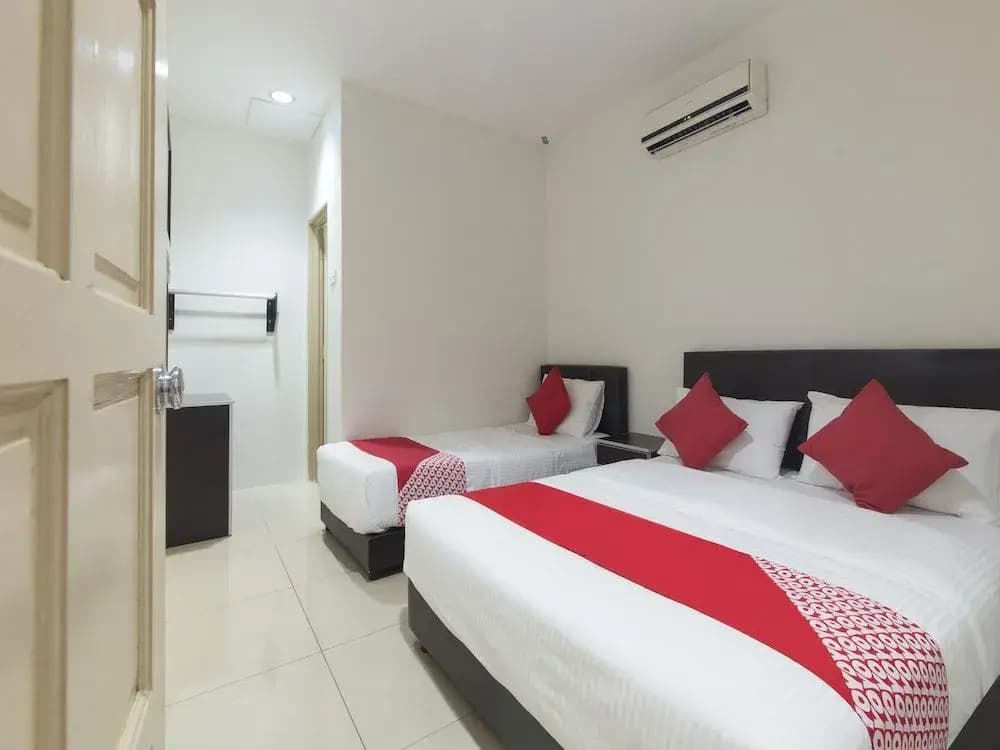 OYO 44072 Mines Cempaka Hotel - photo 8