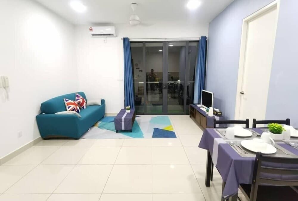 Merveille Woodsbury Suite 7 - photo 17