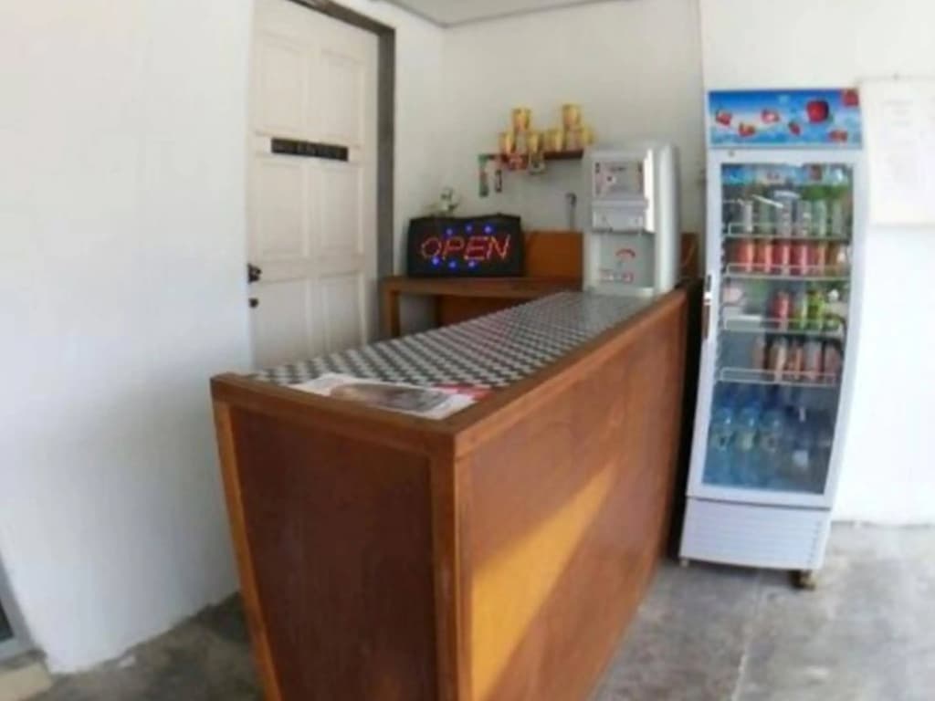 Izz Room Motel - photo 10