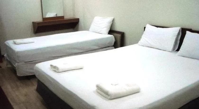 Hotel Sri Malim Sungkai - photo 4