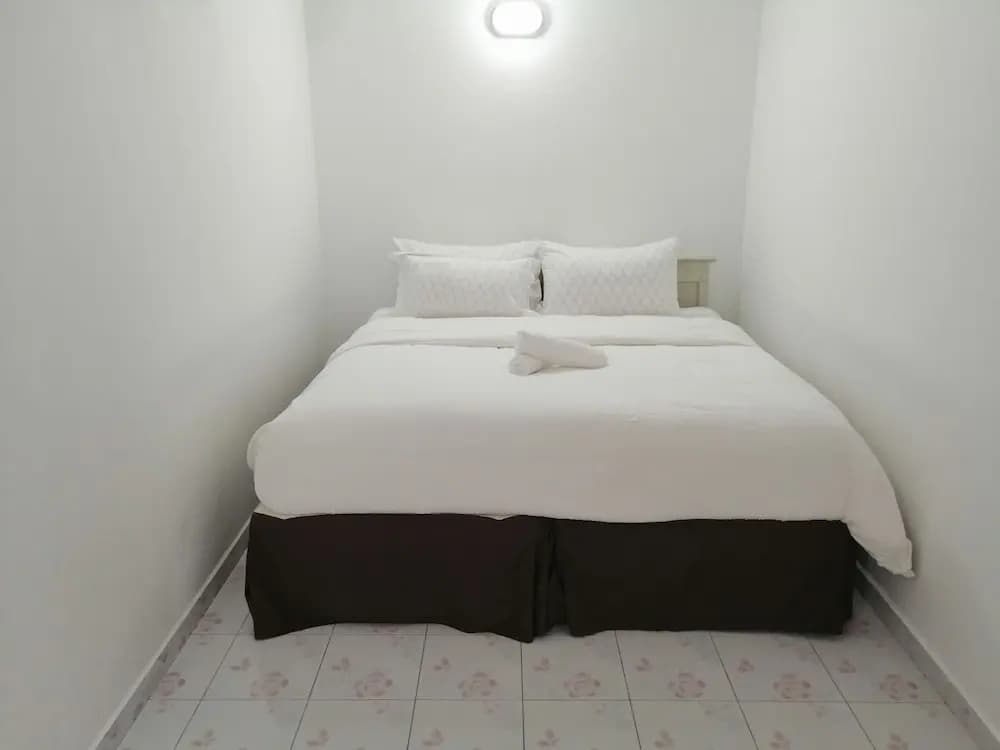 Zainas Impiana Inn - photo 4