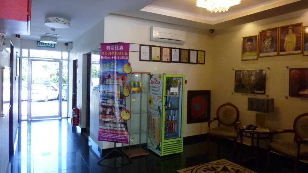 DM Hotel - photo 12