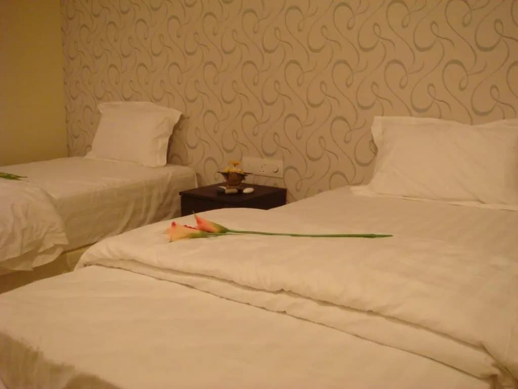 In@Hotel - photo 6