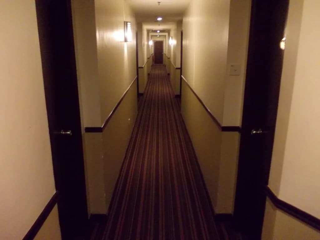 Hotel Sri Sutra - Bandar Puchong Utama - photo 11