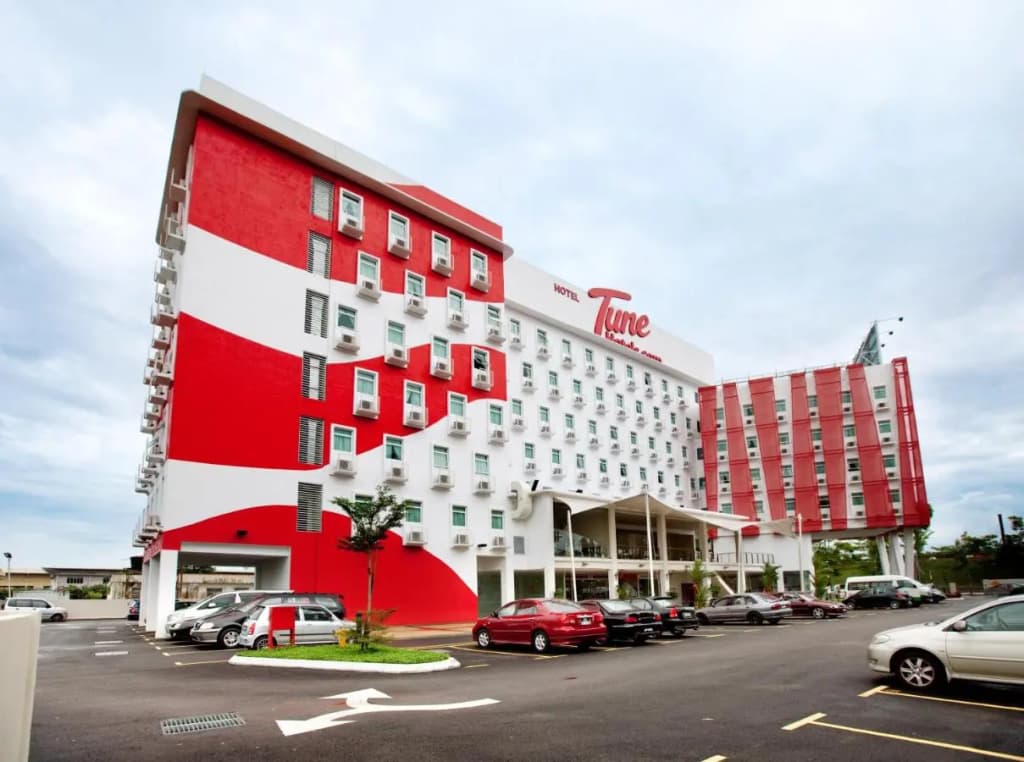 Tune Hotel - Danga Bay, Johor - photo 26