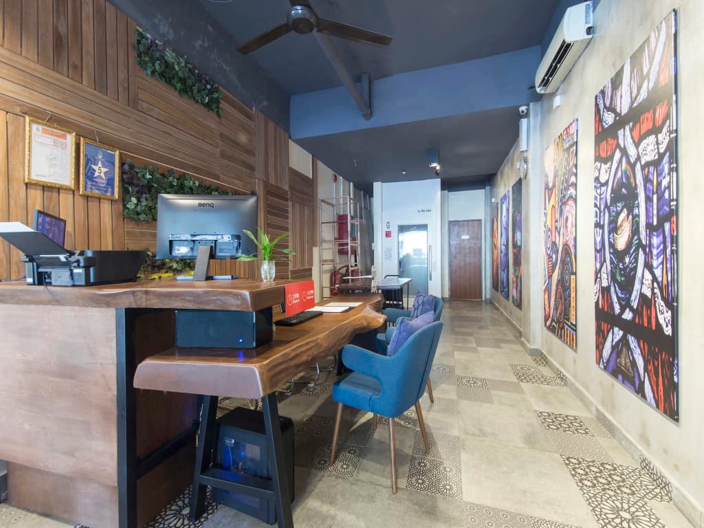 OYO 417 Raintree Boutique Hotel - photo 13