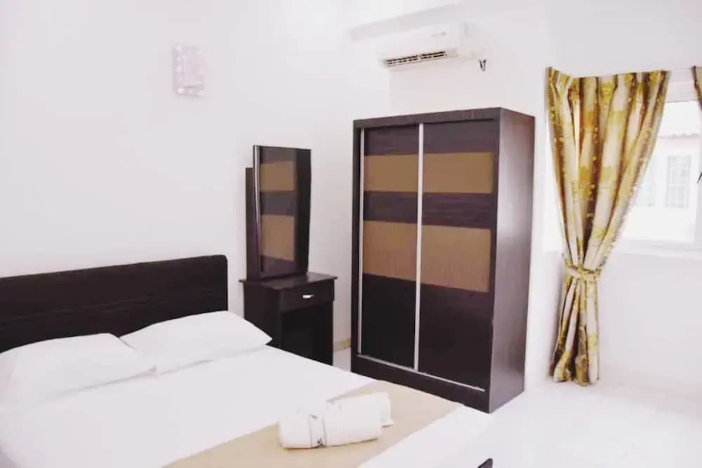 HomeStay Nimah Seaview - photo 3