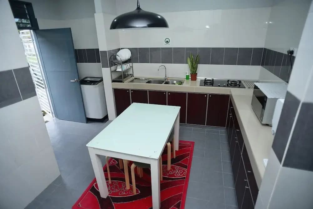 Desa Golf Homestay - photo 14