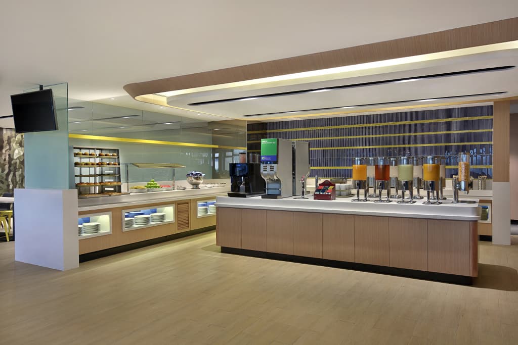 Holiday Inn Express Kuala Lumpur City Centre by IHG - photo 2