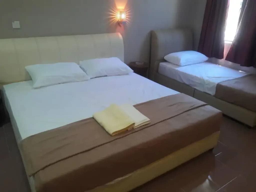 Coop Hotel Dungun - photo 3