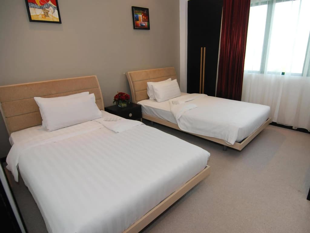 Likas Square Apartment Hotel - photo 5