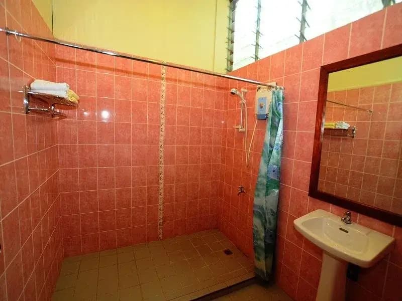 Sukau Rainforest Lodge - photo 7