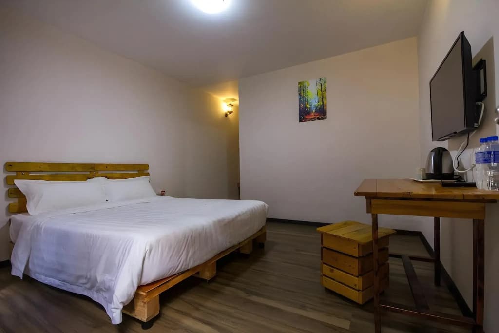 Kea Garden Guesthouse - photo 17