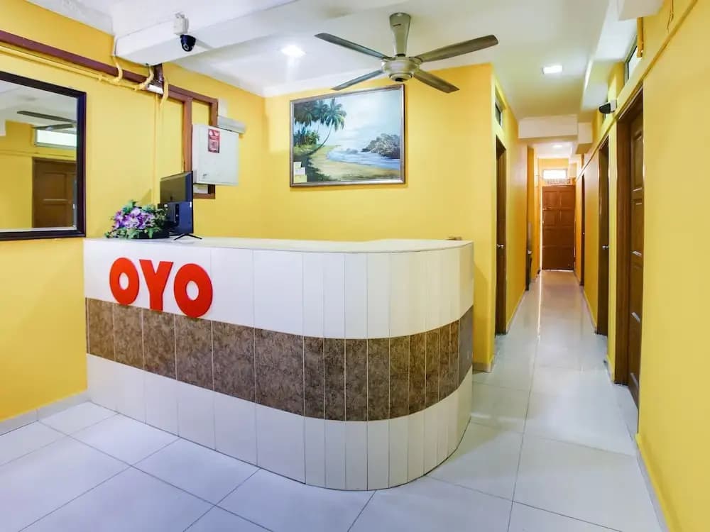 Lucky Budget Hotel - photo 2