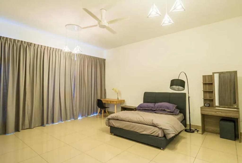 4-Bedrm ensuite family friendly house near Aeon Bukit Indah - photo 2