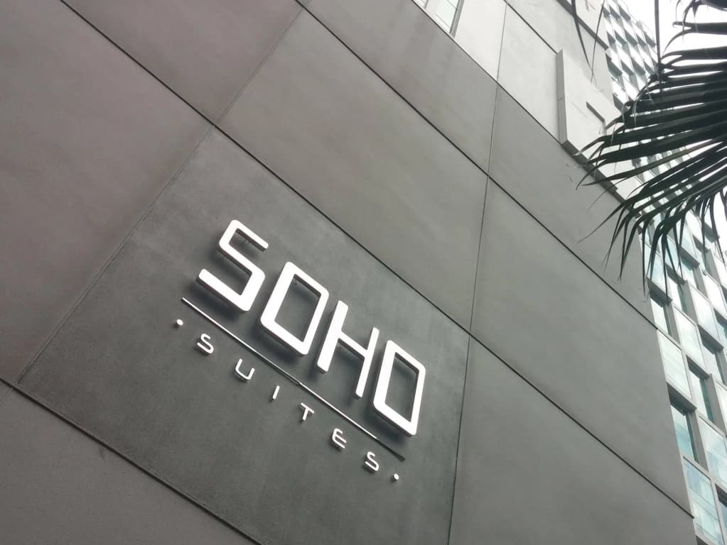 Soho Suites klcc by Homestay - photo 1