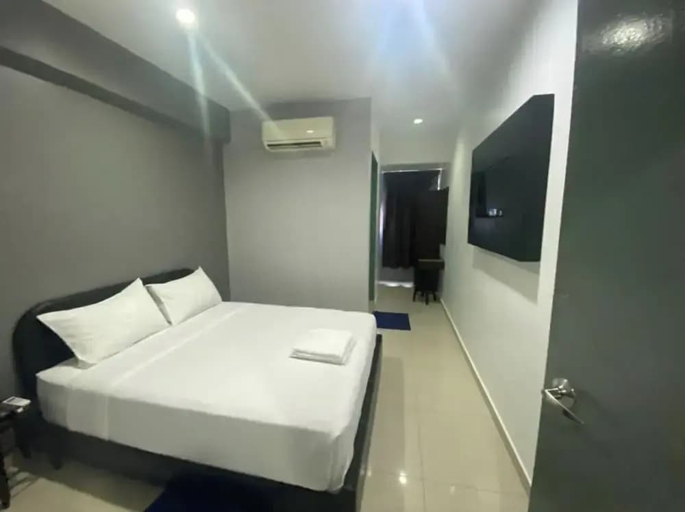 OYO 90849 Hotel Hanarilla - photo 2