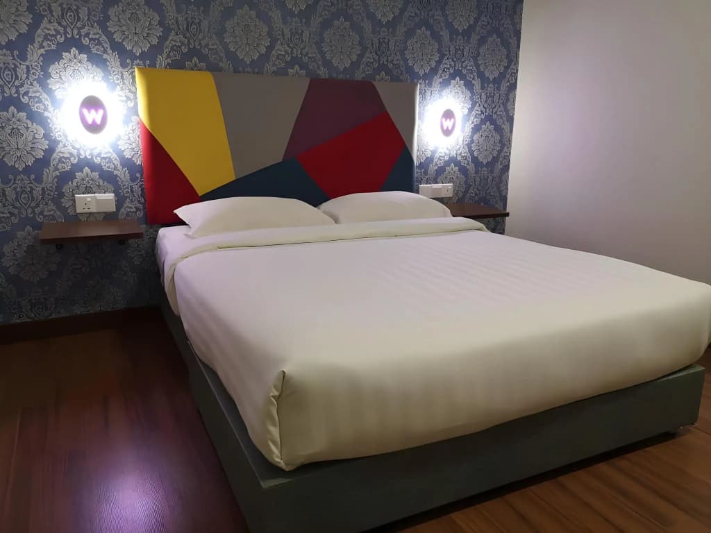 W Hotel Cemerlang - photo 10