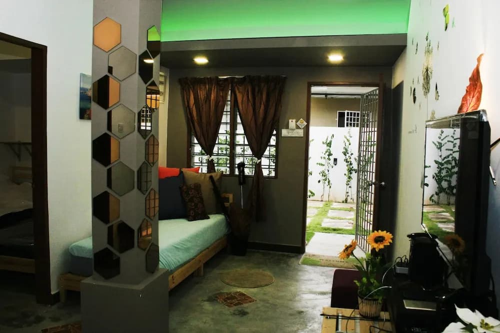 The Retreat Homestay - photo 6