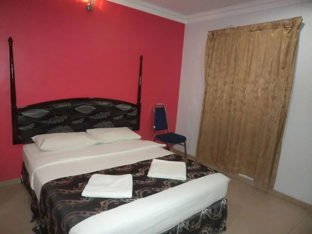 OYO 424 KK Inn Hotel - photo 5