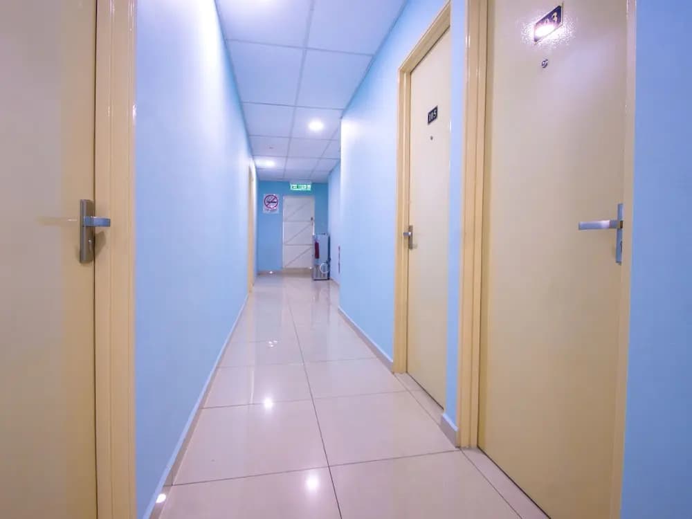 OYO 89842 Hotel 22 Northport - photo 14