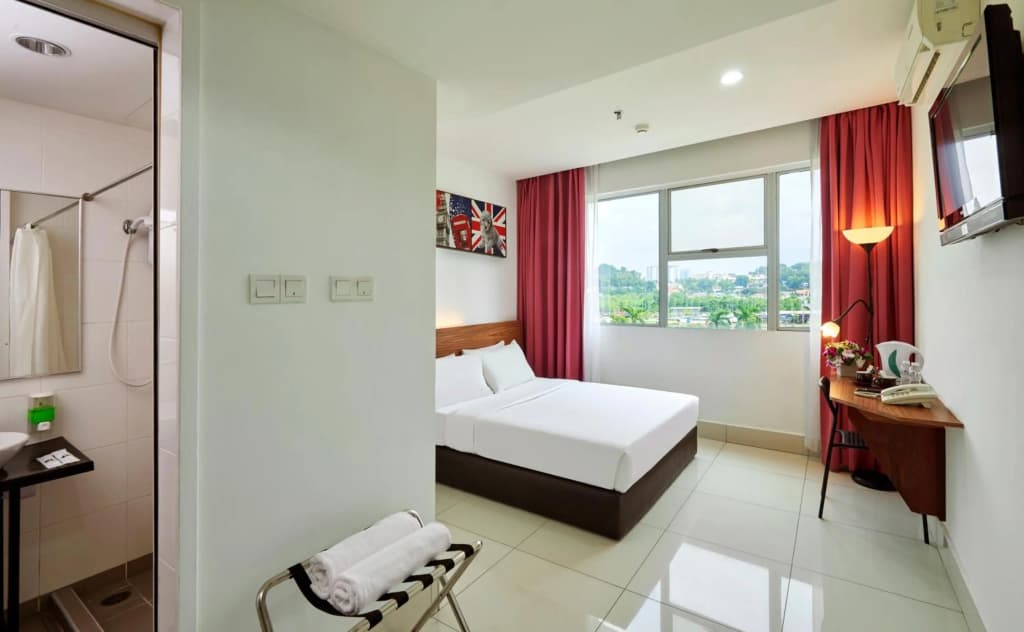 V Hotel - photo 12