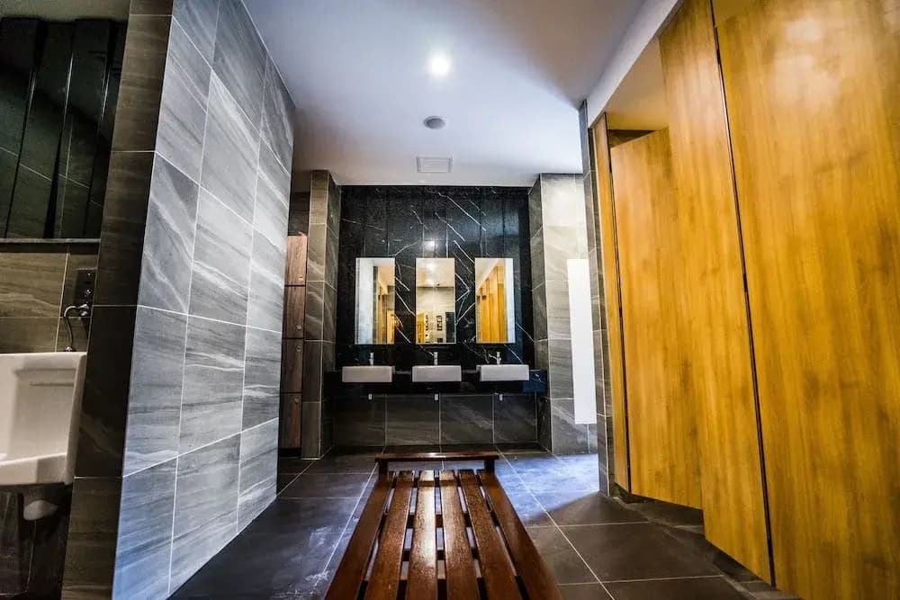 Imperio Residence with Private Bathtub by Lets Stay - photo 12
