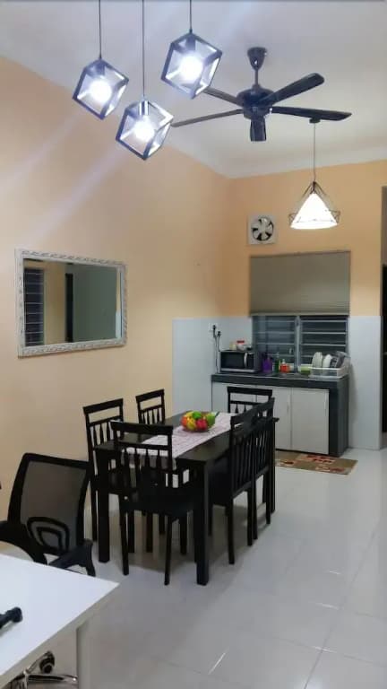 Adni Suite Homestay Seri Manjung - photo 11