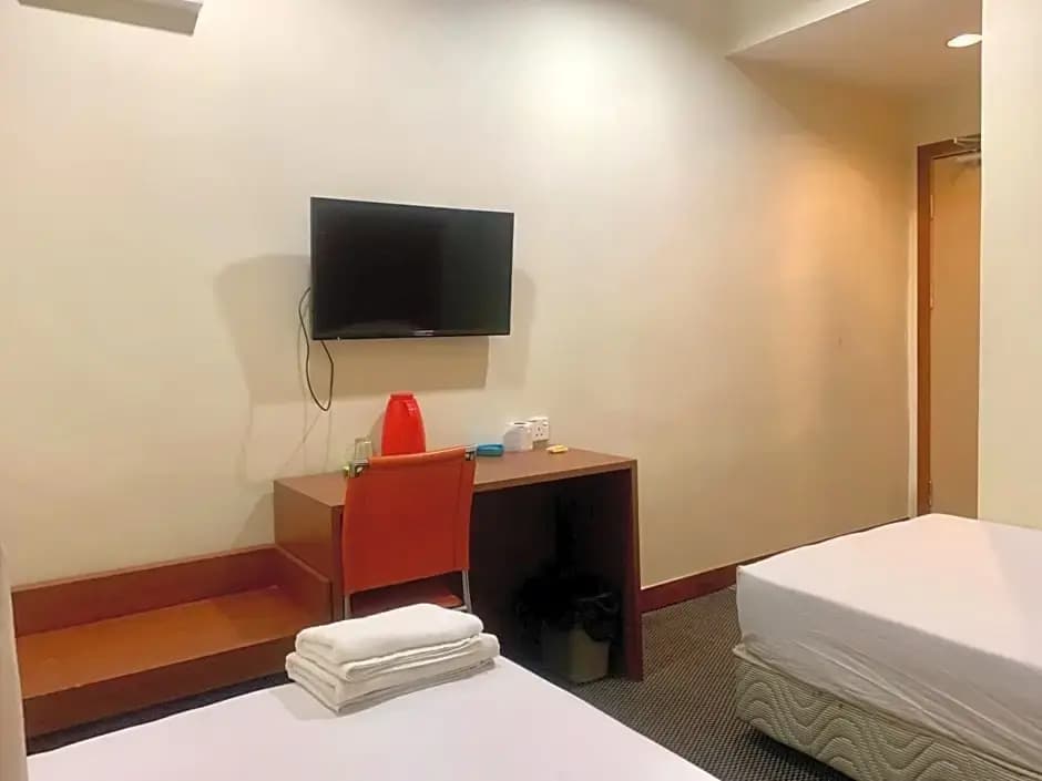 New Grand Hotel - photo 6