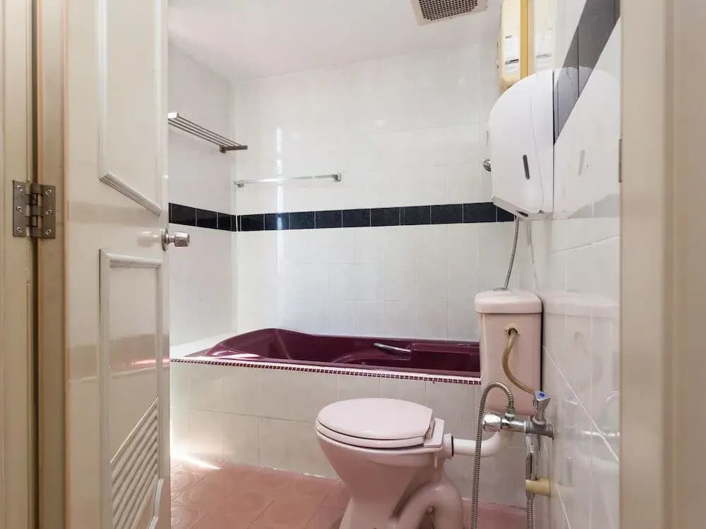 Hotel O T P Hotel - photo 9