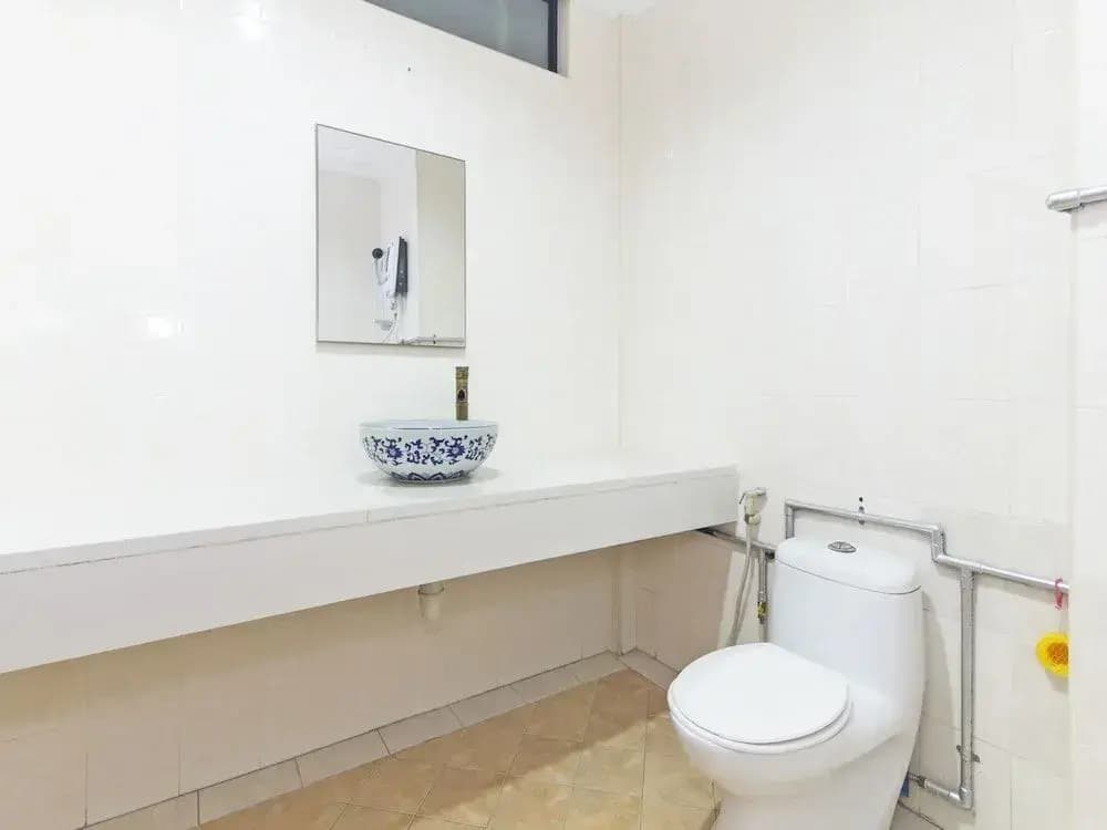564 Y Hotel - photo 8