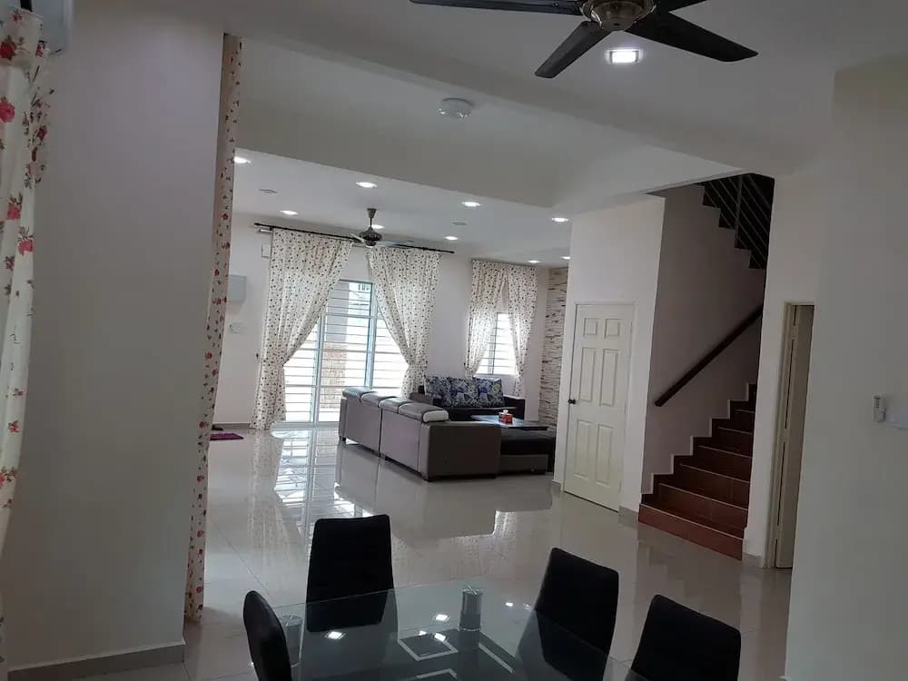 Sitiawan Homestay - photo 9