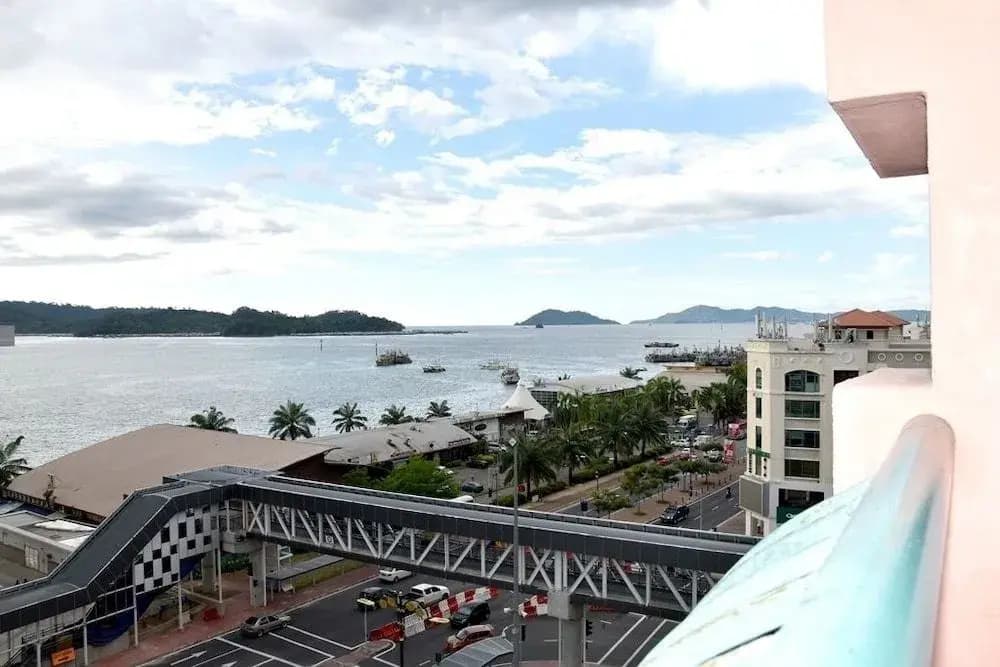 Marina Court by 80's Sabah Homestay - photo 9