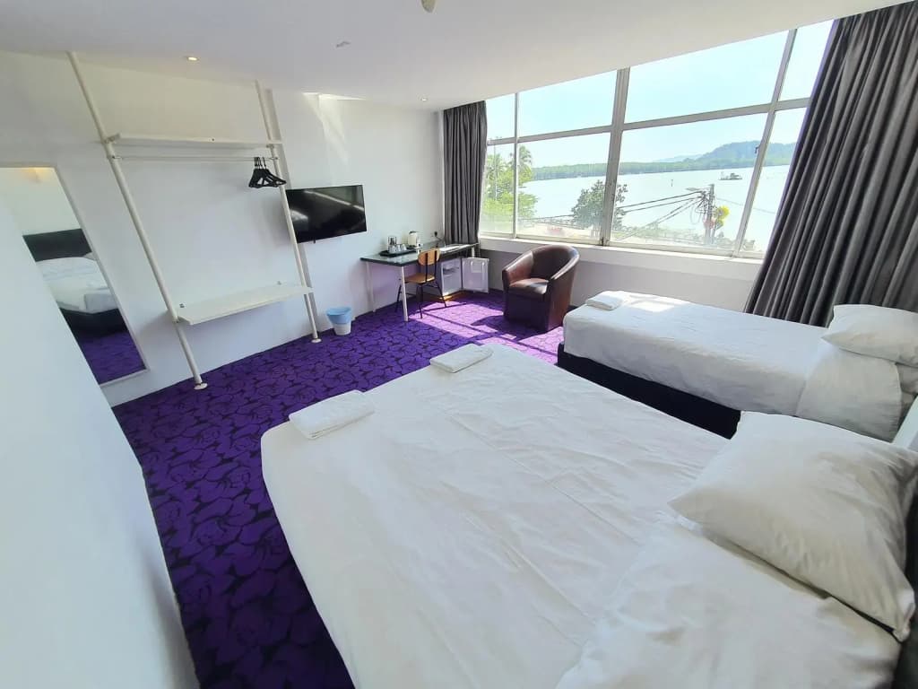 Riverine Garden Hotel - photo 22