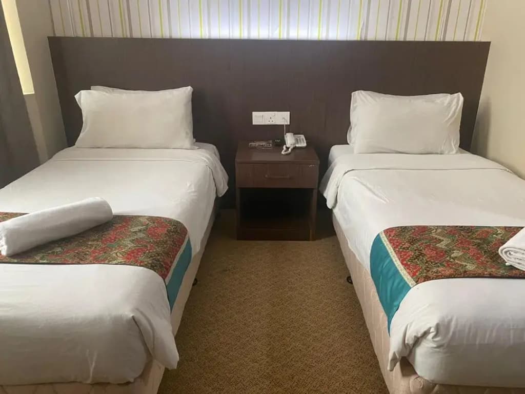 Hotel Darul Makmur - photo 22