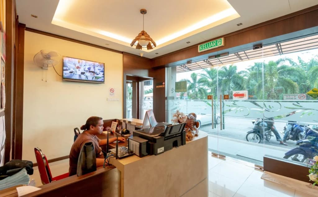 Kesang Laut Hotel - photo 19